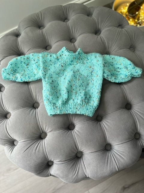 Hand Made Knitted Green Jumper 0-6 months Oh So Crafty